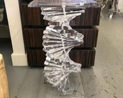 3D printing furniture with plexiglass