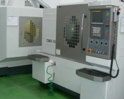 What conditions should a powerful rapid prototyping factory have?