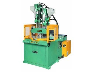 Use of injection molding machine and key points of operation