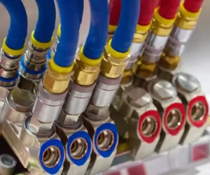 Plastic Injection Molding Materials: Factors to Consider, Commonly Used Materials, and Key Trends and Innovations