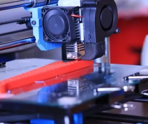 The Ultimate Guide to Fused Deposition Modeling (FDM) 3D Printing: Materials, Design, and Applications