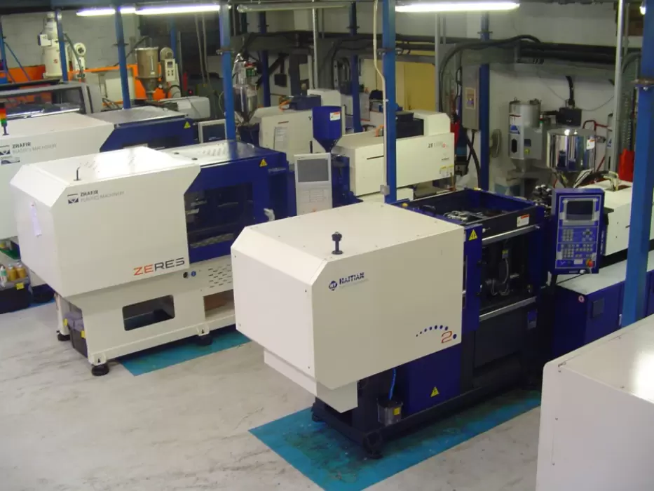 An Overview of the Injection Moulding Machine Process