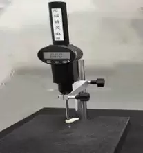 Depth gauge